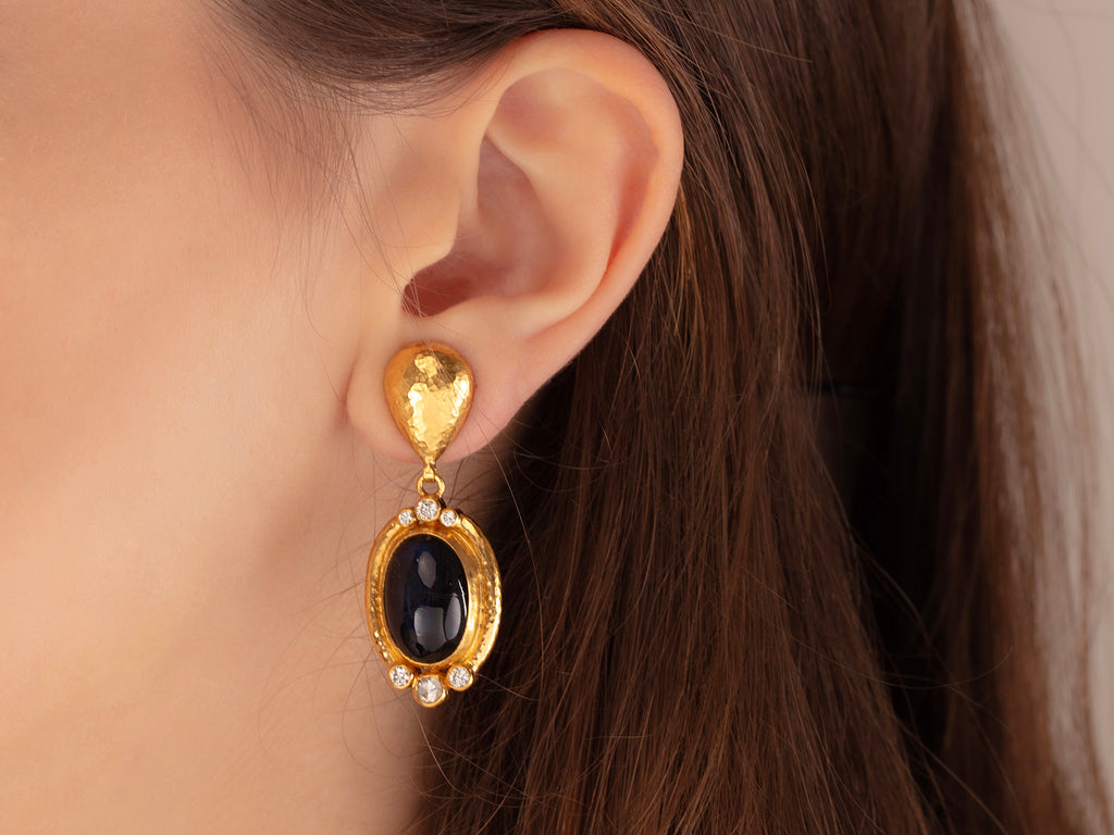 GURHAN, GURHAN Muse Gold Single Drop Earrings, 17x12mm Oval set in Wide Frame, Labradorite and Diamond