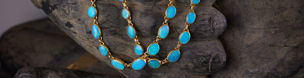 OPAL: OCTOBER'S BIRTHSTONE