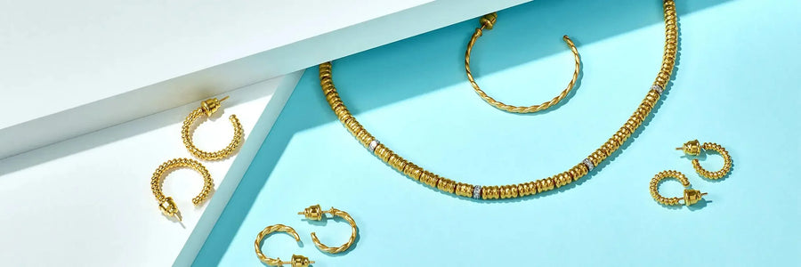 What Jewelry to Wear at Interviews