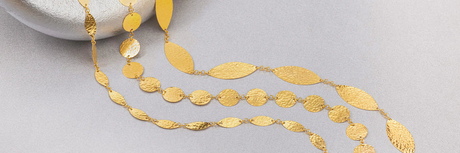 Why Hand-Hammered Fine Jewelry Is the Ultimate Expression of Craftsmanship