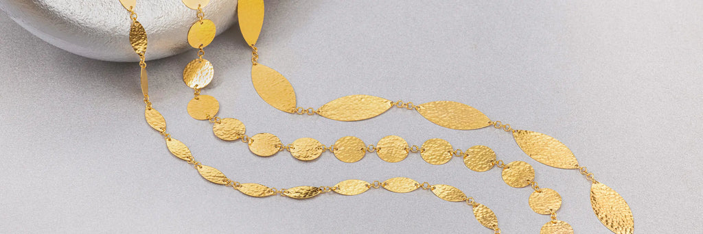 Why Hand-Hammered Fine Jewelry Is the Ultimate Expression of Craftsmanship