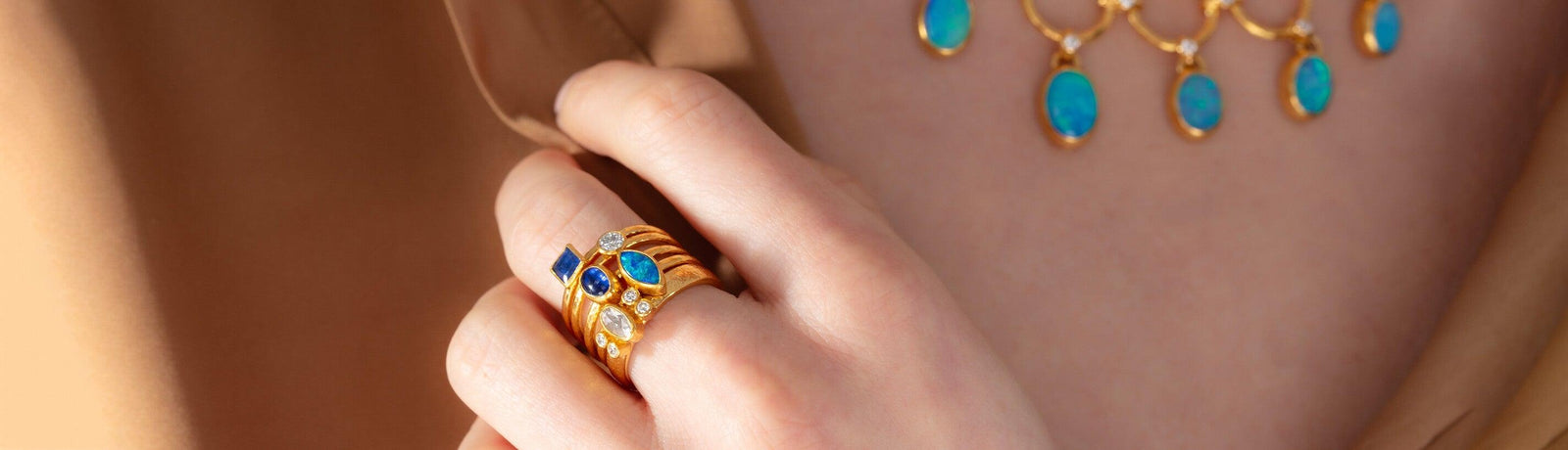 gwen-stefani-jewelry