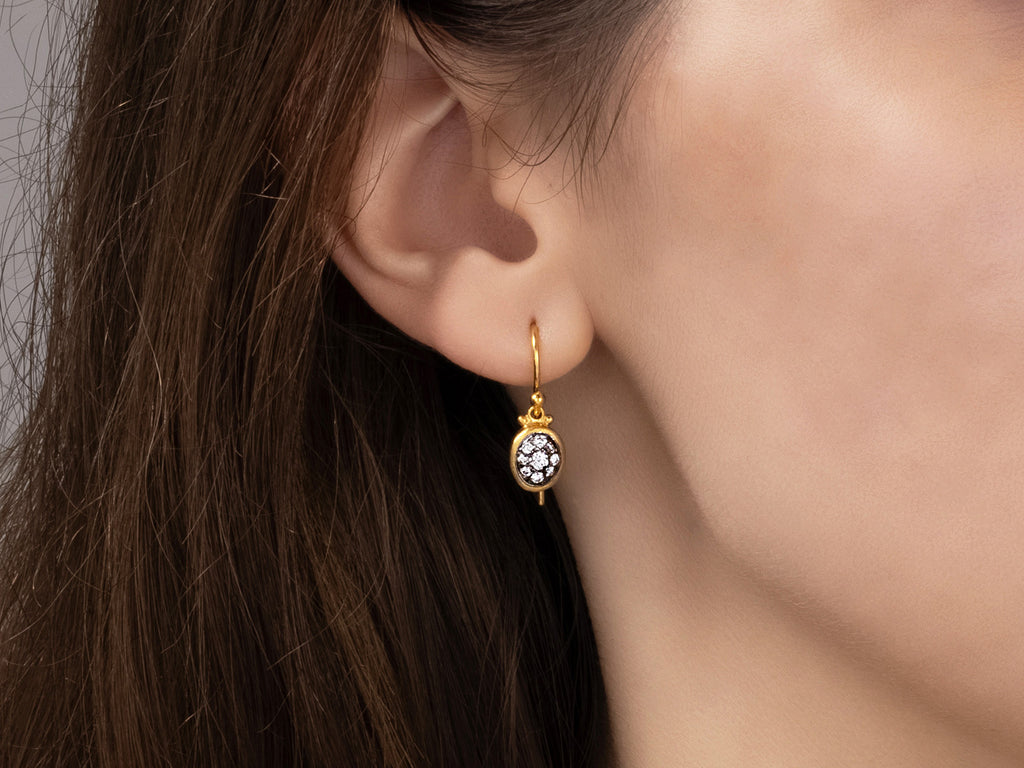 GURHAN, GURHAN Celestial Gold Diamond Single Drop Earrings, Round Stone Cluster set in Blackened 18K White Gold