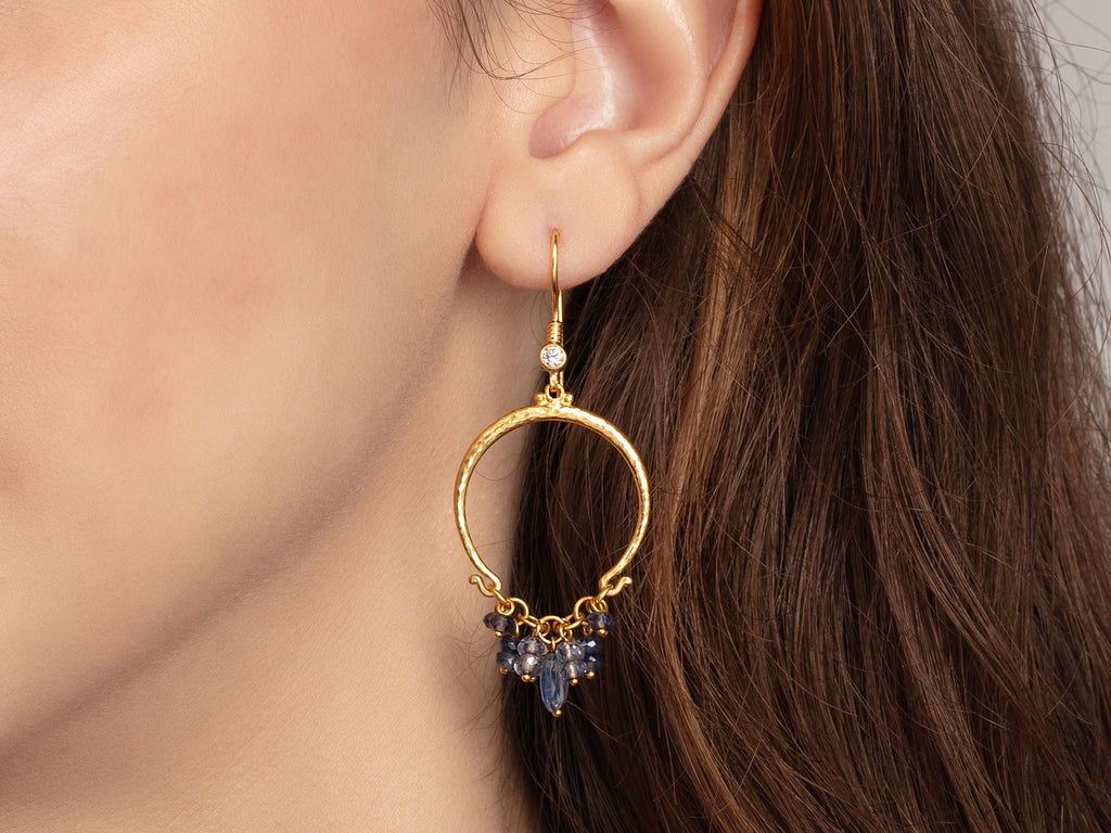 GURHAN, GURHAN Flurries Gold Multi-Stone Single Drop Earrings, Dark Blue Stone Clusters on Wire Hook