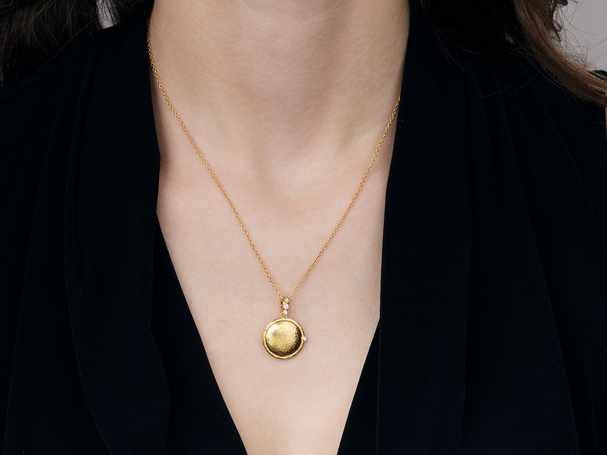 GURHAN Locket Gold Pendant Necklace, Small Plain Rectangle, with Diamo