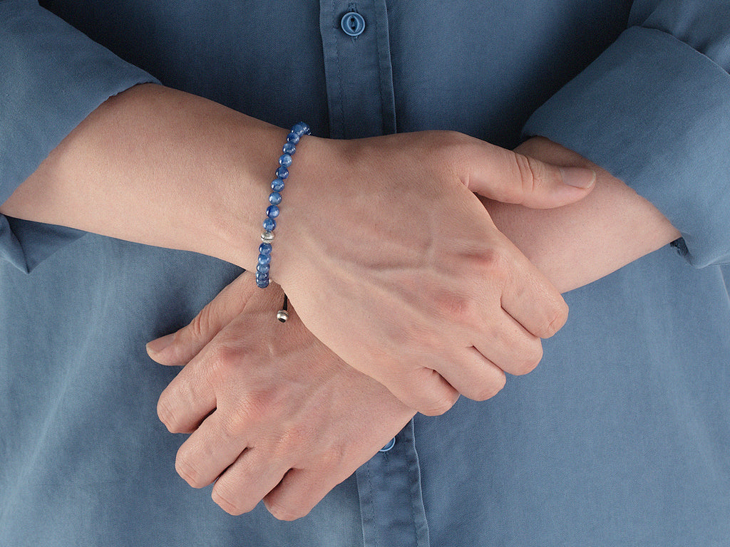 GURHAN, GURHAN Mens Sterling Silver Kyanite Beaded Single-Strand Bracelet, 6mm Beads, Adjustable Cord