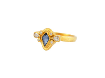 GURHAN, GURHAN Muse Gold Stone Cocktail Ring, 7x5mm Kite Shape set in Wide Frame, Sapphire and Diamond