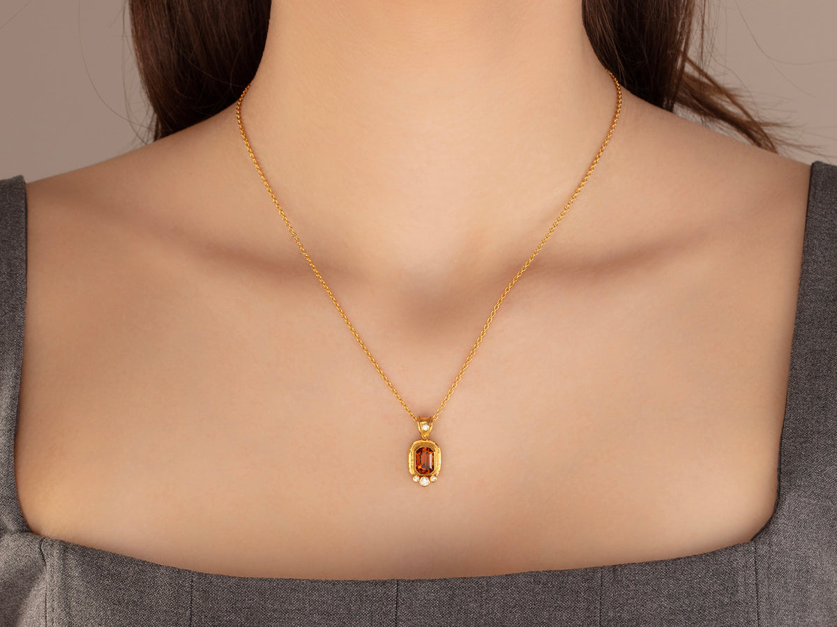 GURHAN, GURHAN Muse Gold Pendant Necklace, 9x7mm Rectangle set in Wide Frame, Tourmaline and Diamond