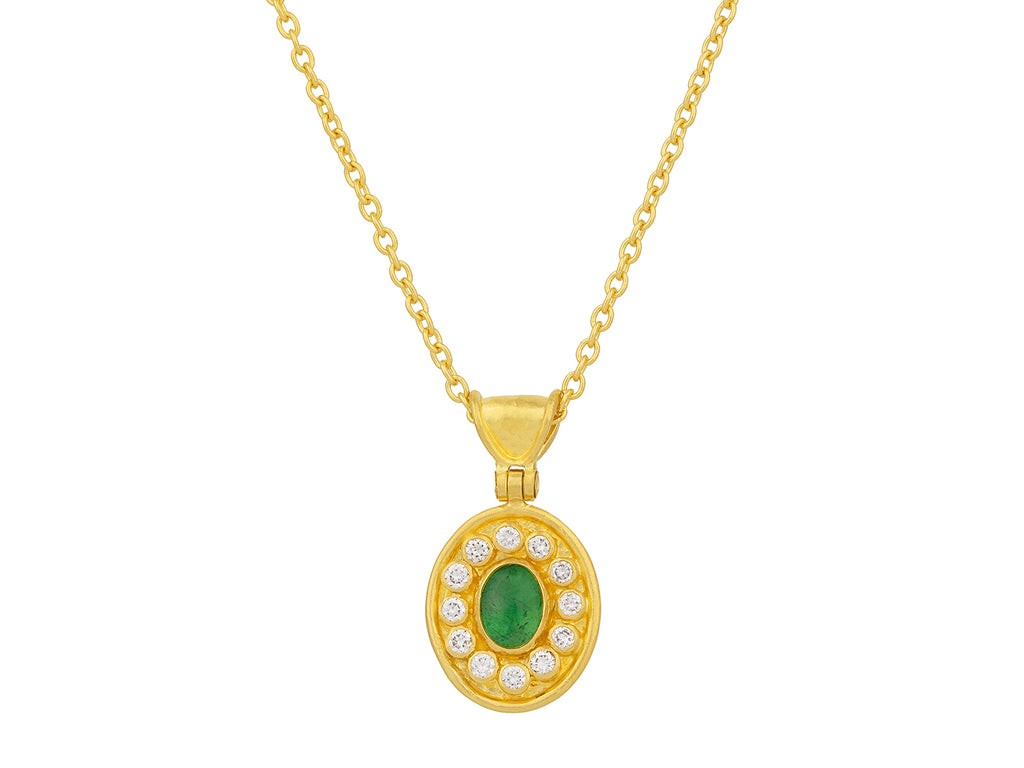 GURHAN, GURHAN Muse Gold Emerald Pendant Necklace, 14x12mm Oval Medallion