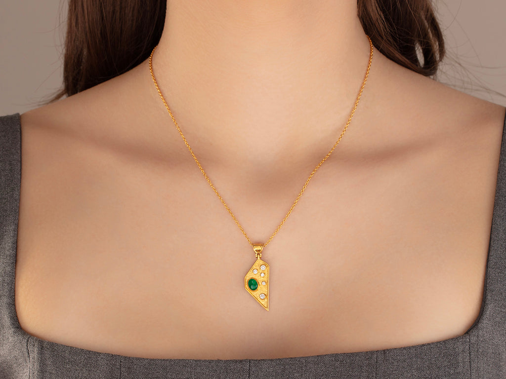 GURHAN, GURHAN Muse Gold Pendant Necklace, Amorphous Medallion, Emerald and Diamond