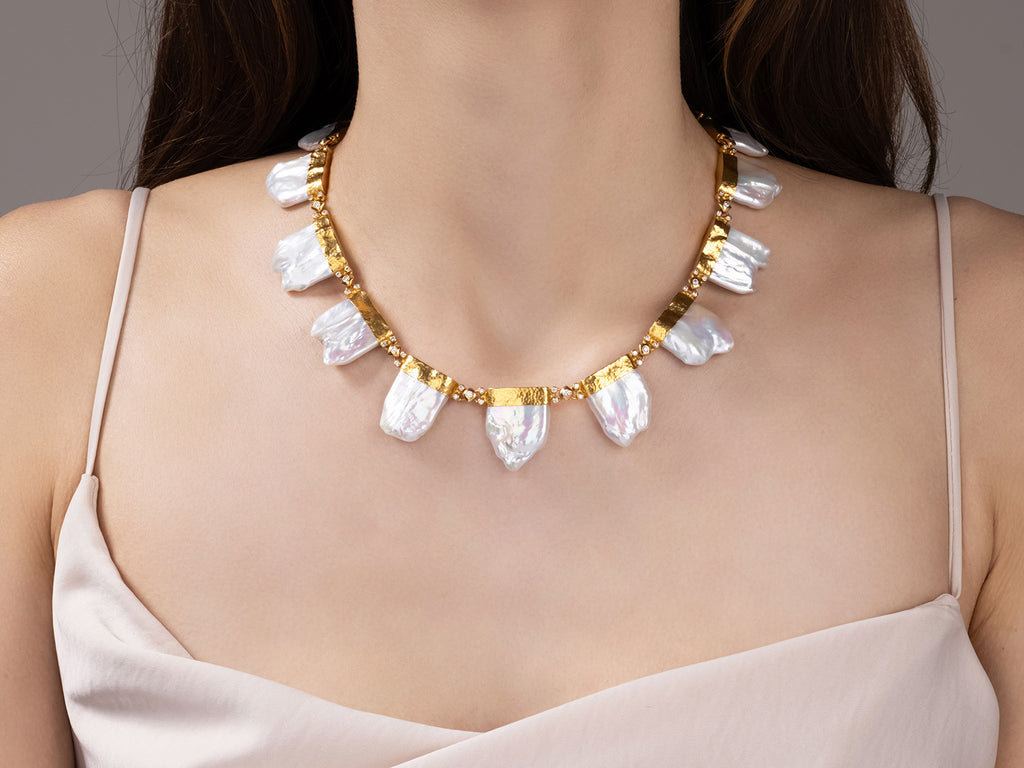 GURHAN, GURHAN Oyster Gold Pearl All Around Short Necklace, Mixed Petal Shapes with Diamond Accents