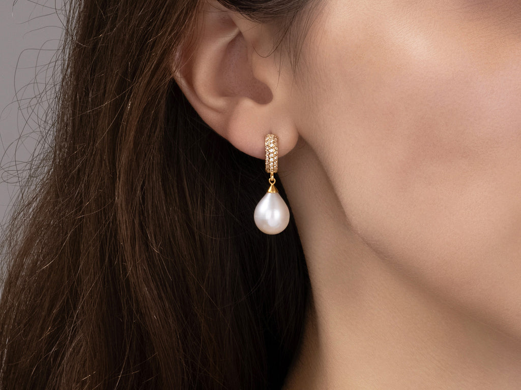 GURHAN, GURHAN Oyster Gold Pearl Single Drop Earrings, 13x11mm Teardrop on Pave Huggie Hoop