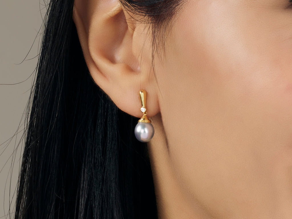 GURHAN, GURHAN Oyster Gold Pearl Single Drop Earrings, 8mm Teardrop on Post Top