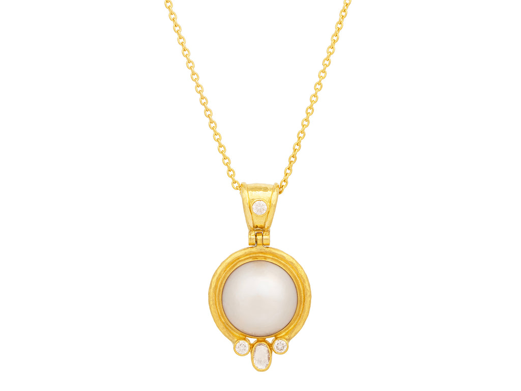 GURHAN, GURHAN Oyster Gold Pearl Pendant Necklace, 15mm Round set in Wide Frame