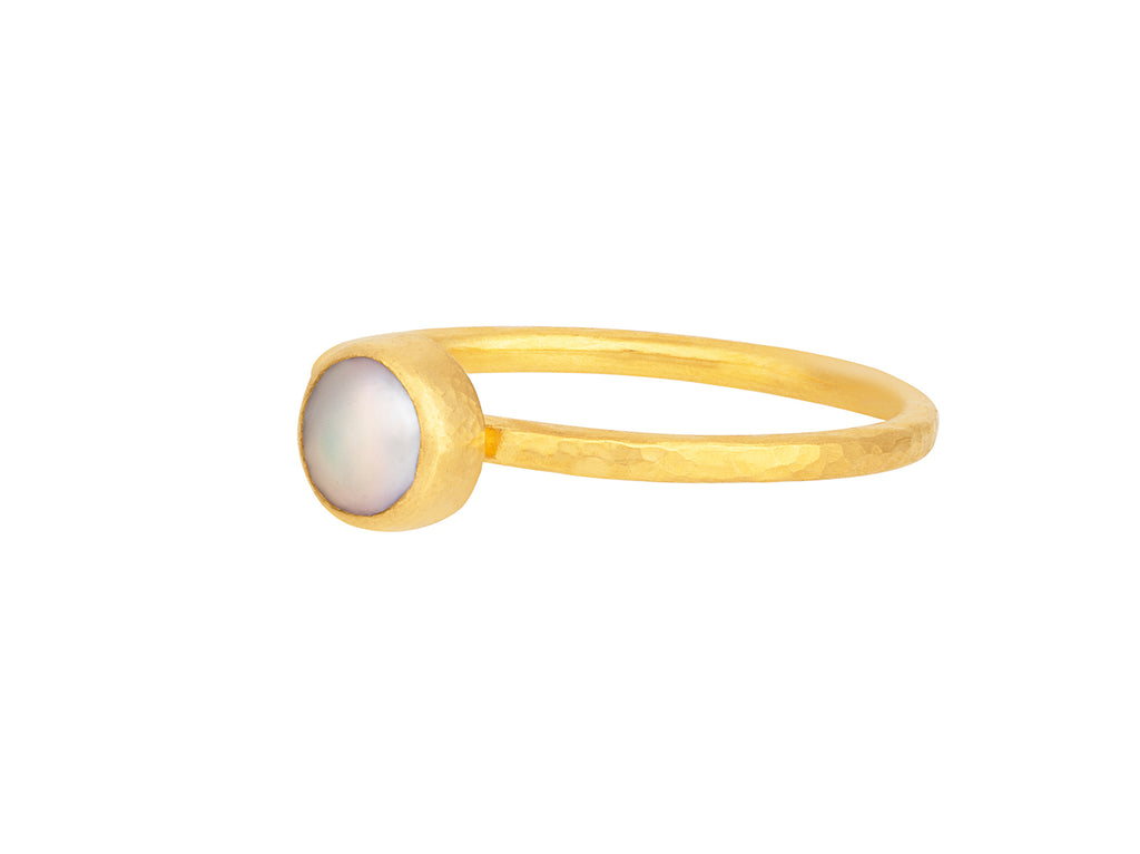 GURHAN, GURHAN Oyster Gold Pearl Stacking Ring, 5mm Round