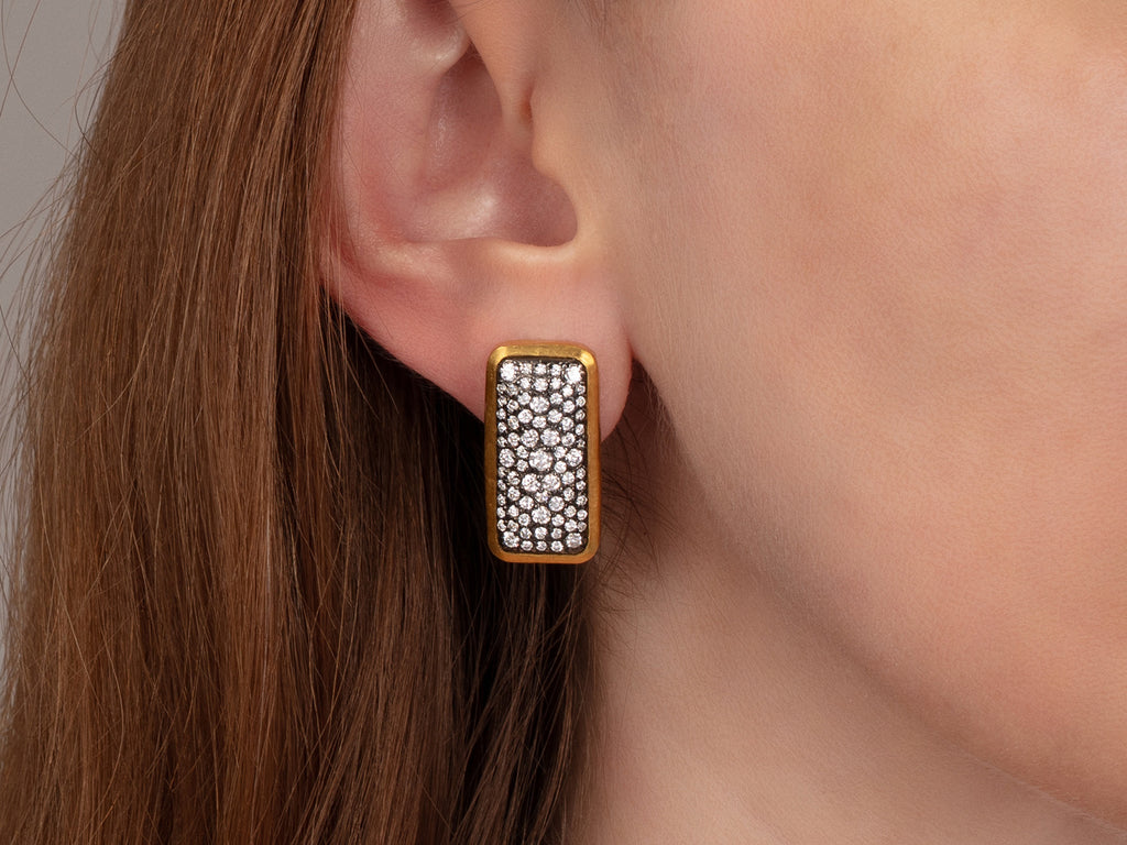 GURHAN, GURHAN Pointelle Gold Diamond Stud Earrings, Large Rectangle, Blackened Gold Pave