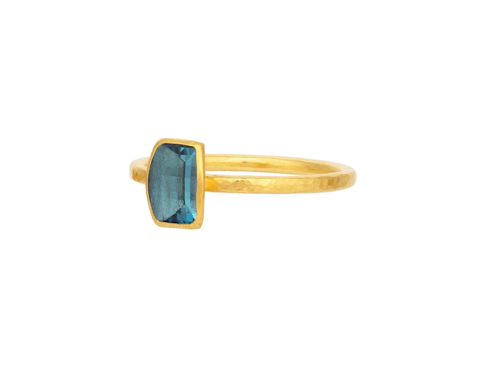 GURHAN, GURHAN Prism One-of-a-Kind 24K Gold Topaz Stacking Ring, 7x5mm Rectangle Gemstone