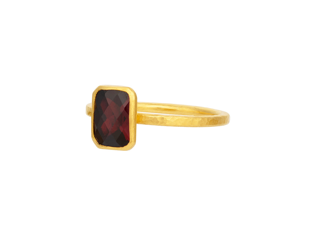 GURHAN, GURHAN Prism Gold Garnet Stacking Ring, 8x6mm Rectangle Stone