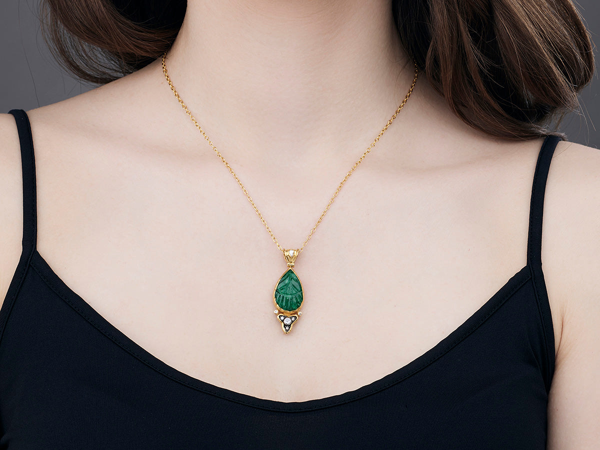 GURHAN, GURHAN Rune Gold Pendant Necklace, 22x15mm Carved Teardrop, with Emerald and Diamond