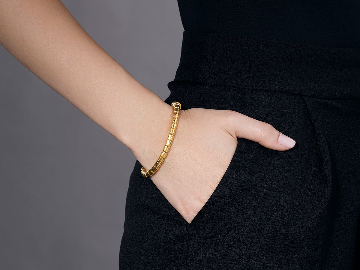 GURHAN, GURHAN Vertigo Gold Beaded Single-Strand Bracelet, 5.4mm Hammered Beads, Diamond Accents