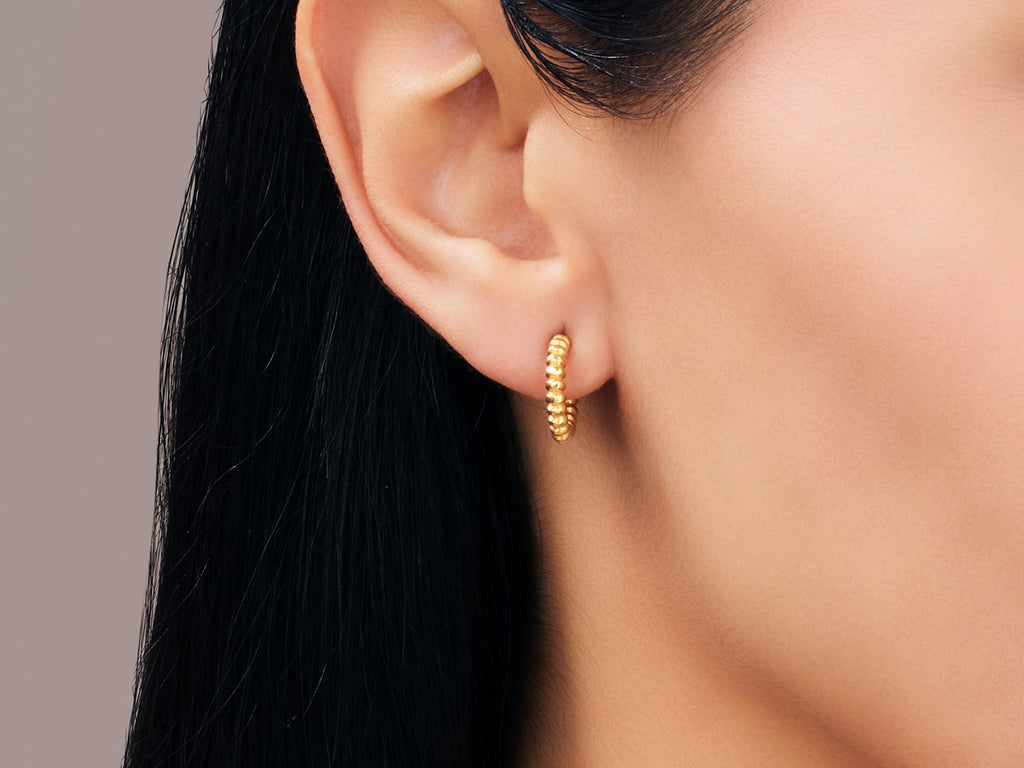 GURHAN, GURHAN Vertigo Gold Huggie Hoop Earrings, Small Ridged Round