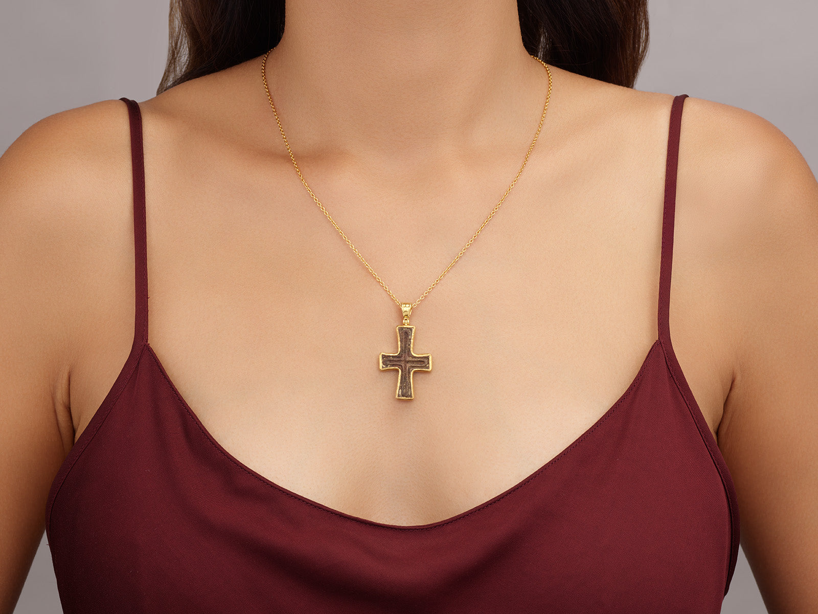 GURHAN Cross 24K Gold Pendant Necklace, 16x10.5mm, Hammered