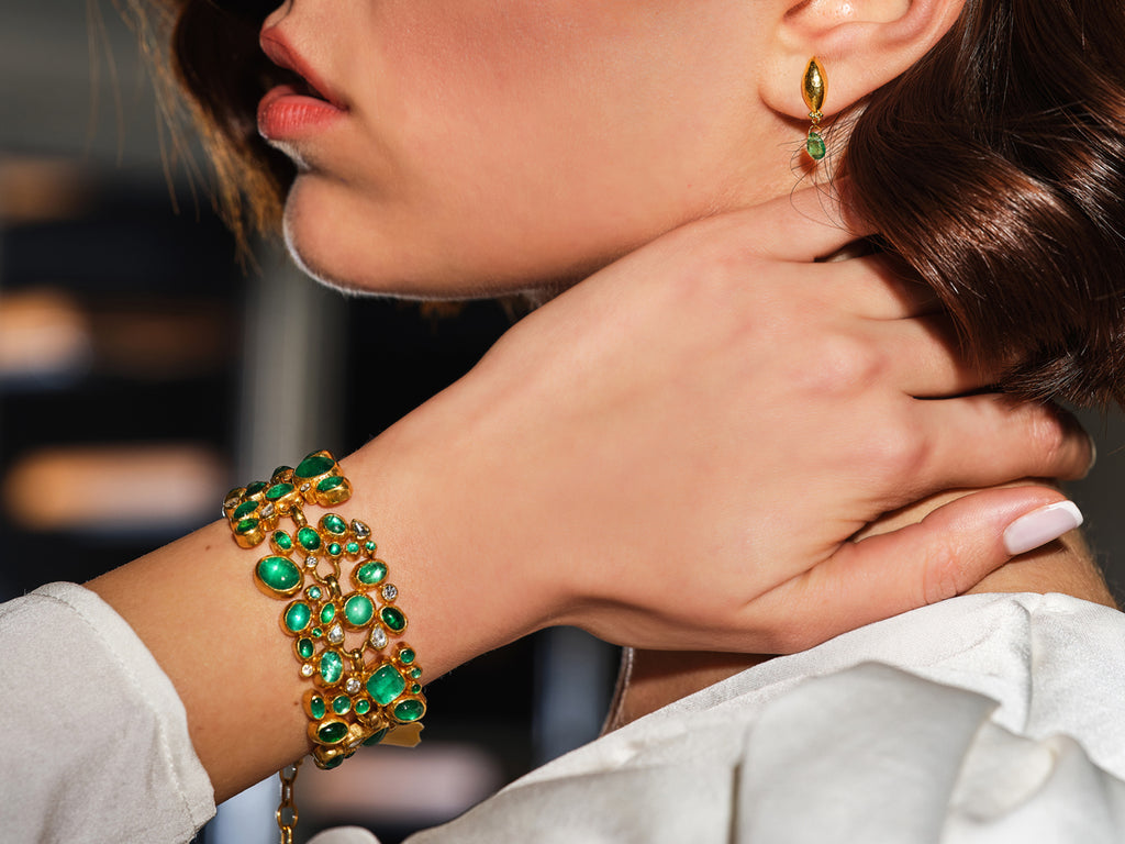 GURHAN, GURHAN Dew Gold Drop  Earrings, Marquise Top, with Emerald