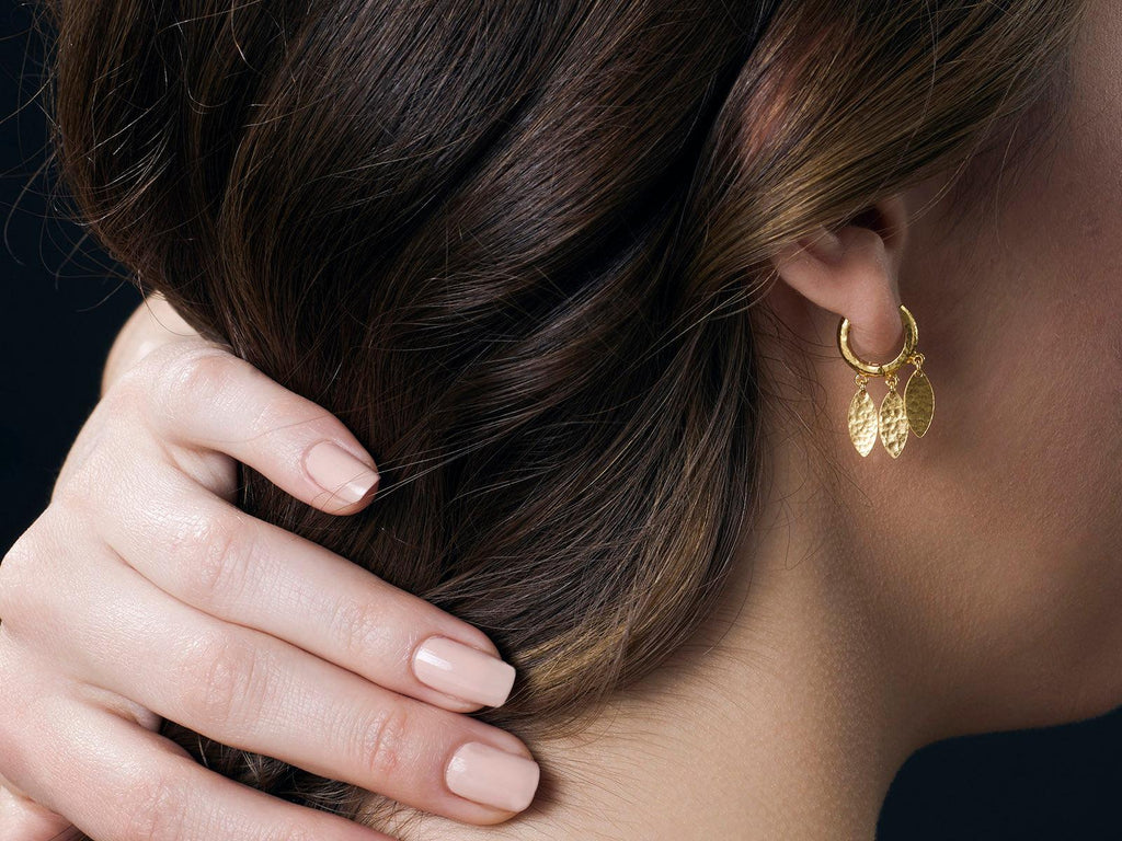 GURHAN, GURHAN Hoopla Gold Huggie Hoop Earrings, 3 Single Flake Drops