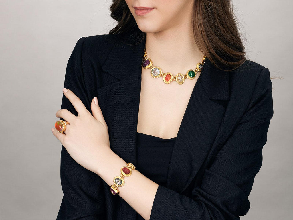 GURHAN, GURHAN Antiquities Gold Mixed Stone All Around Short Necklace, Mixed Shapes in Wide Frame