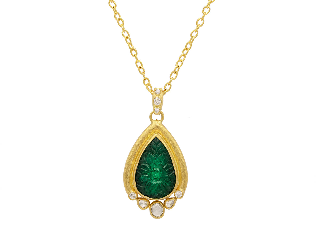 GURHAN, GURHAN Muse Gold Pendant Necklace, 24x16mm Carved Drop set in Wide Frame, Emerald and Diamond