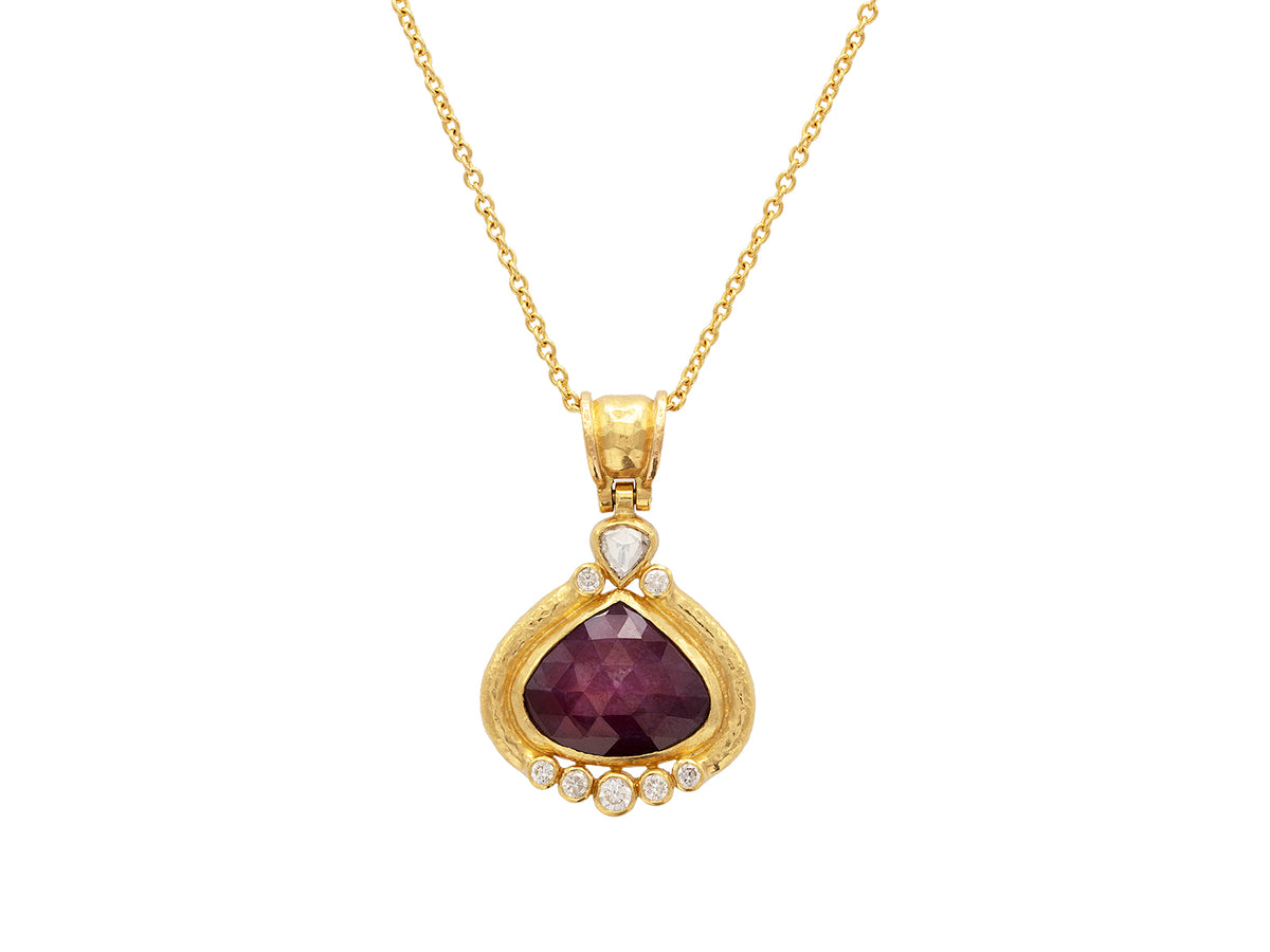 GURHAN, GURHAN Muse Gold Pendant Necklace, 16x13mm Teardrop Set in Wide Frame, with Ruby and Diamond