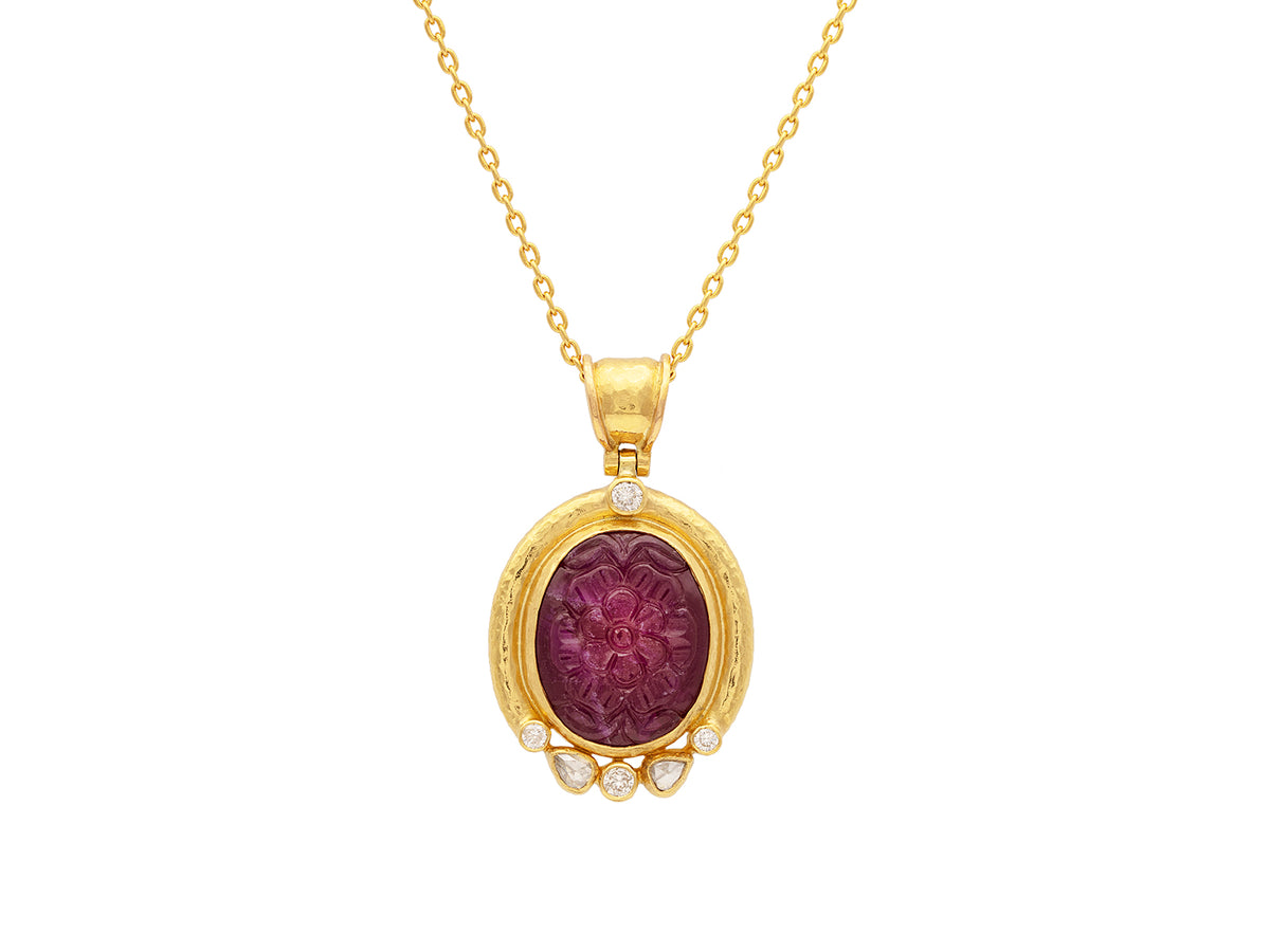 GURHAN, GURHAN Muse Gold Pendant Necklace, 21x16mm Carved Oval Set in Wide Frame, with Ruby and Diamond