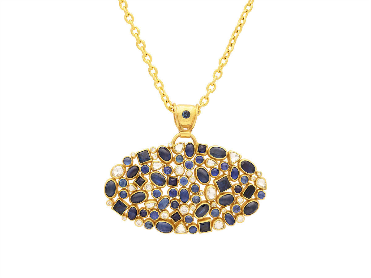 GURHAN, GURHAN Pointelle Gold Oval Pendant Necklace, Large Mixed Shaped Cluster, with Sapphire and Diamond