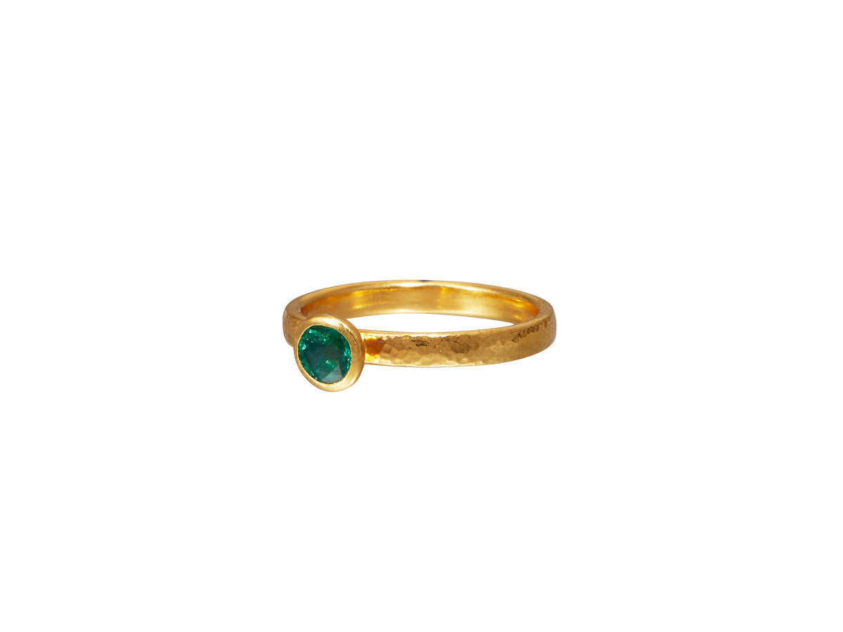 GURHAN, GURHAN Skittle Gold Stacking Ring,  with Emerald