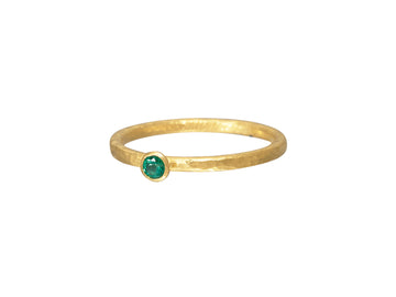 GURHAN, GURHAN Rain Gold Stacking Ring, Tiny, with Emerald