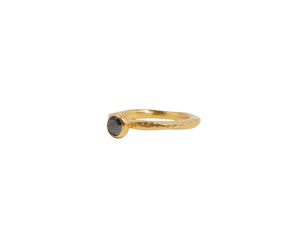 GURHAN, GURHAN Skittle Gold Stone Ring, Small, with Black Diamond